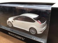 MiniChamps - 1:43 - Ford Focus RS - 2009 - Frost Weiss - Very rare and hard to find!! na sprzedaż  